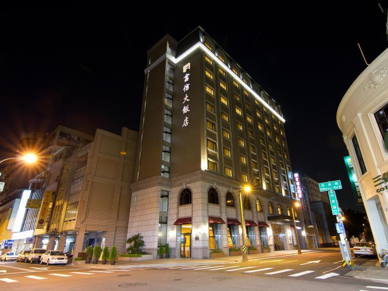 Fushin Hotel Taichung Exterior foto